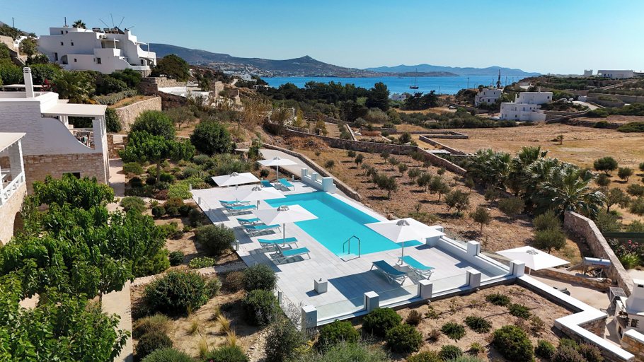 Exterior 3, Kriolithos Houses, South Aegean