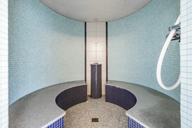 Bathroom 4, Seehüters Hotel Seerose, Imst