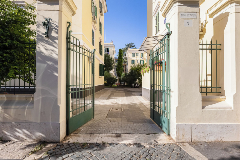 Exterior 3, Testaccio Patty Flat, Rome