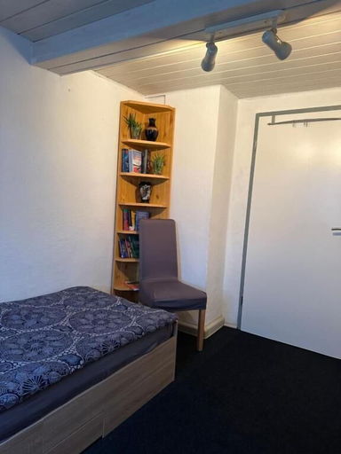 Room 2, Corner Haus RM2, Nürnberger Land