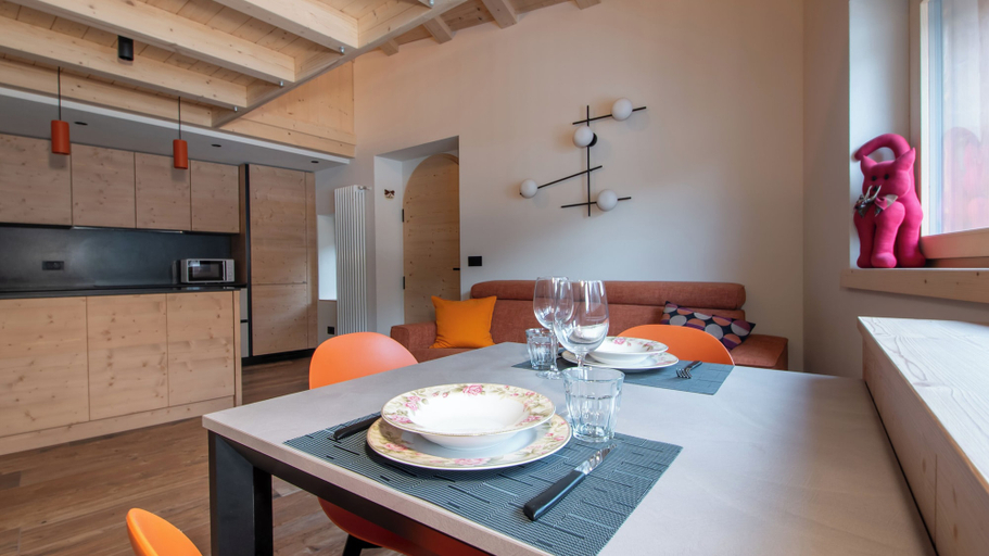 Interior 4, San Gallo 10, Sondrio