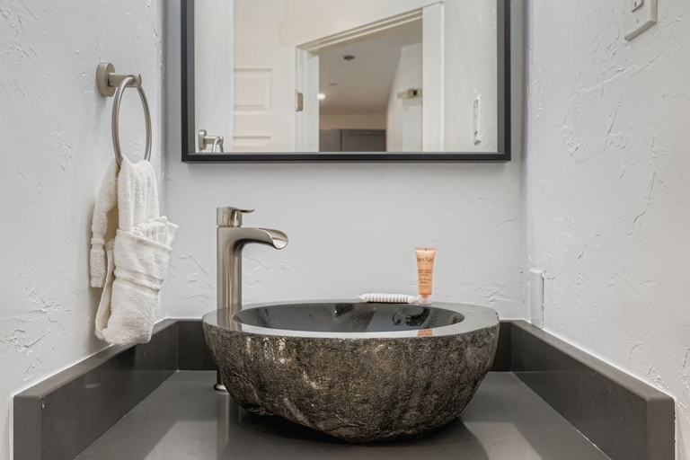 Bathroom 3, 2903 Riverbank Lodge 1 Bedroom Condo, Summit