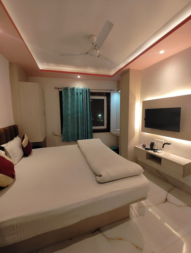 Room 2, S S Guest House, Varanasi