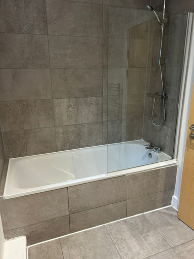 Bathroom 3, Quayside Apartments Newcastle Upon Tyne, Newcastle upon Tyne