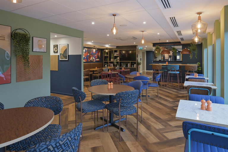 Food & Drinks 4, Travelodge Harrogate West Park, North Yorkshire