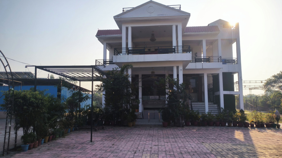 Exterior & Views 2, R D Palace and Resort, Lucknow