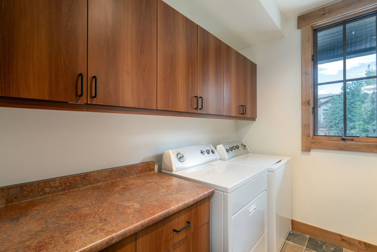Interior 5, Belvedere 4 3 Bedroom Townhouse by RedAwning, San Miguel
