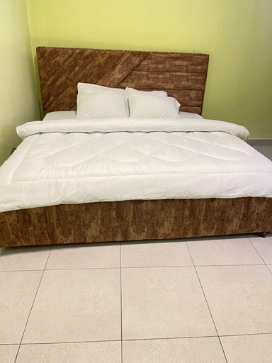 Room 5, Igiraneza Apartment, Rubavu