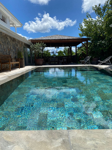 Outdoor pool, Maison Clementine, Fort-de-France
