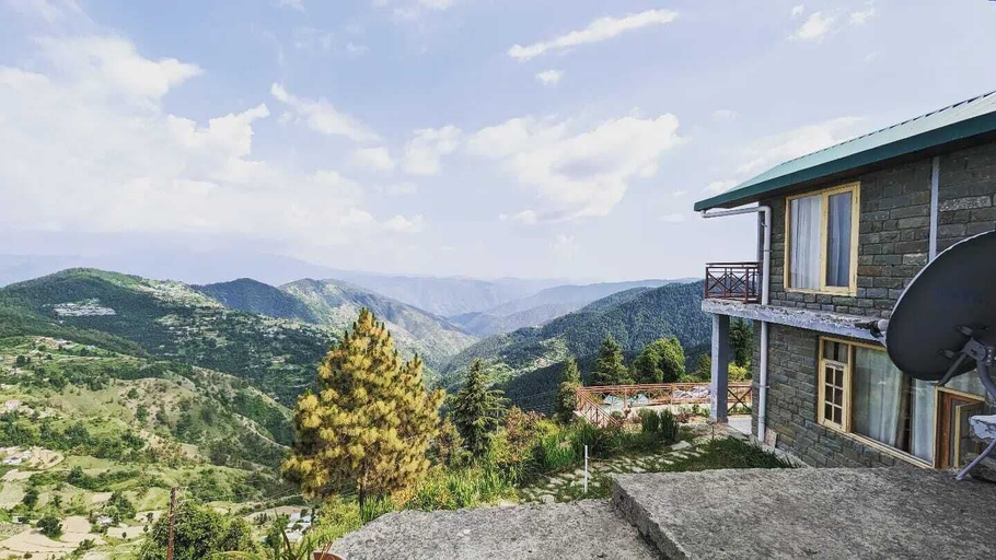 Front of property 5, The Peak-Mystic Wilderness, Shimla