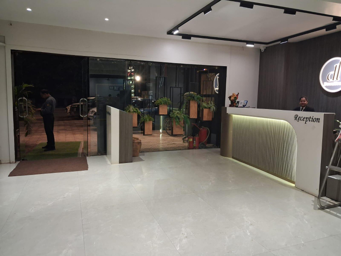 Public Area 2, Hotel Downtown - Bilaspur, Bilaspur
