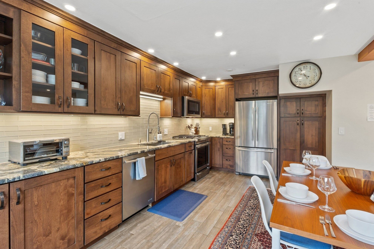 Private kitchen 3, Northstar 6 3 Bedroom Condo by RedAwning, San Miguel