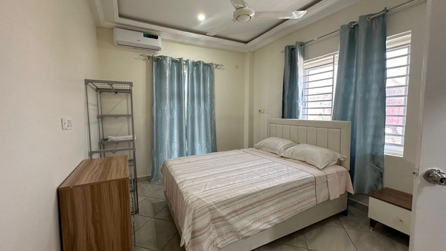 Room 3, Prime Apartment Dalaba, Kombo Saint Mary