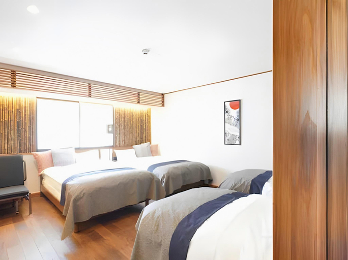 Bedroom 2, Yadoya Uguisu, Taitō