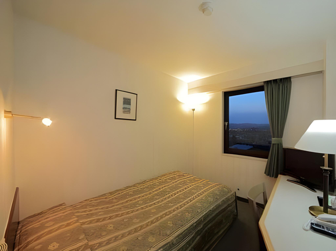 Bedroom 2, Asahikawa Capital Hotel, Asahikawa