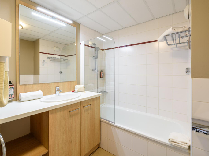 Bathroom 4, Residhome Toulouse Occitania, Haute-Garonne