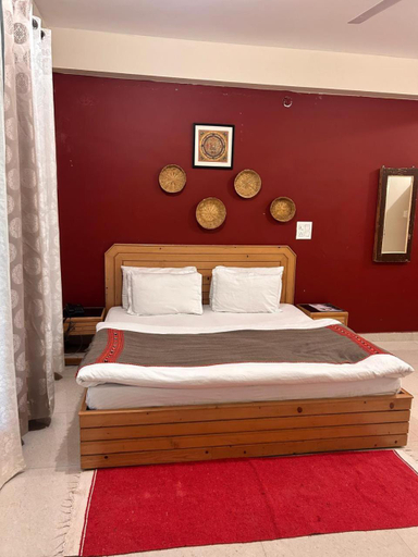 Bedroom 2, Junglaat Stays & Experiences, Kangra