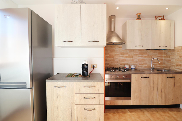 Kitchen 5, Otranto Aisha vacation home, Lecce