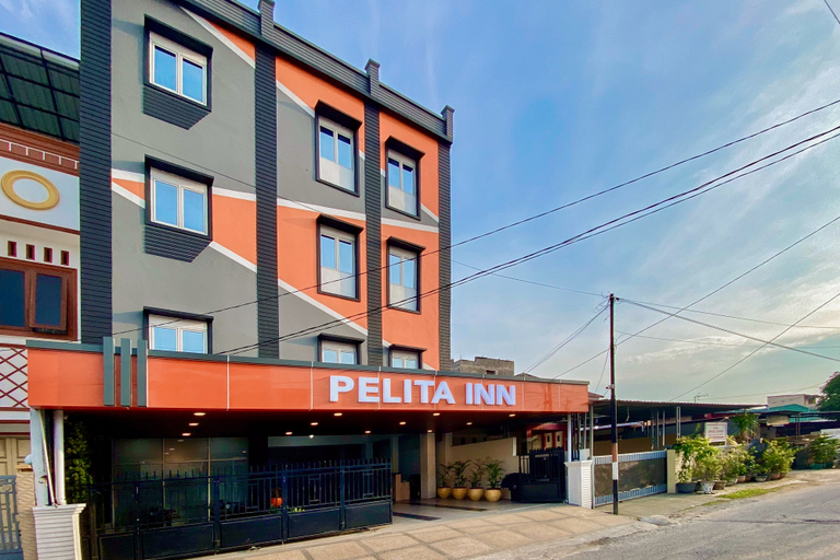 Exterior & Views 2, Urbanview Hotel Pelita Inn Medan, Medan