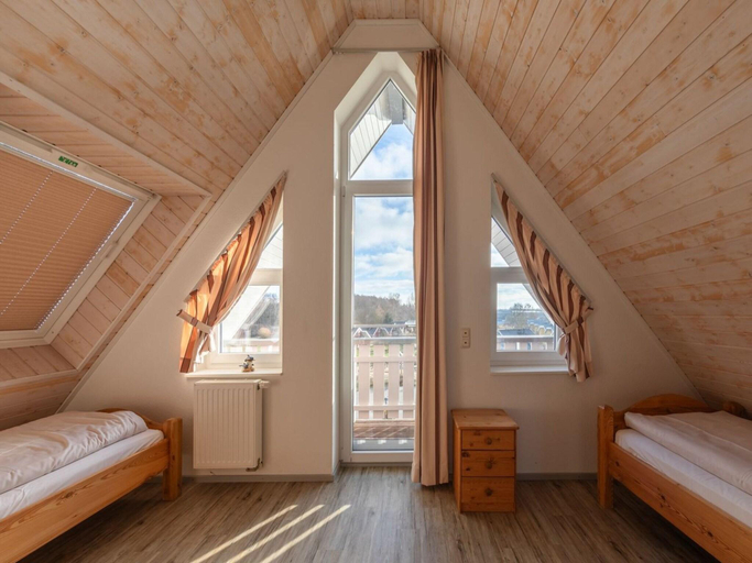 Bedroom 3, liebevoll eingerichtetes Appartement, Mecklenburgische Seenplatte