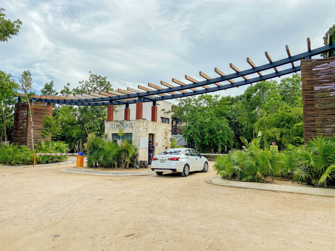 Property entrance 5, Selva Norte Nature Retreat with jacuzzi, Cozumel