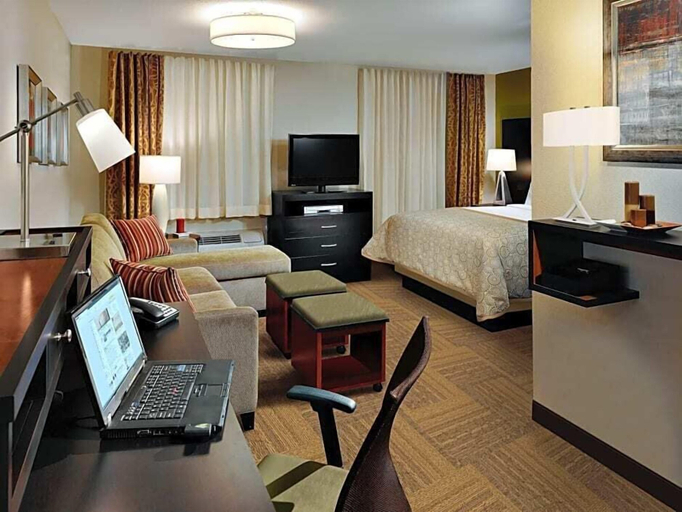Room 2, Staybridge Suites Phoenix East - Gilbert, an IHG Hotel, Maricopa