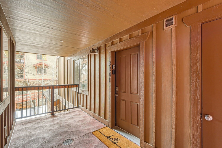 Interior 5, 5569 Bear Hollow Hideaway! 3 Bedroom Condo by RedAwning, Summit