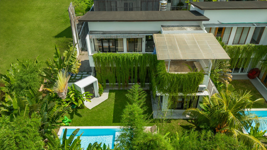 Others 4, Villa Cocovibes, Badung