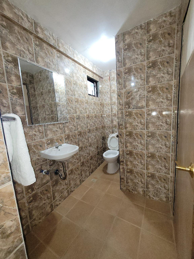 Bathroom 3, J&V Oceanview Beach Resort., Borongan City