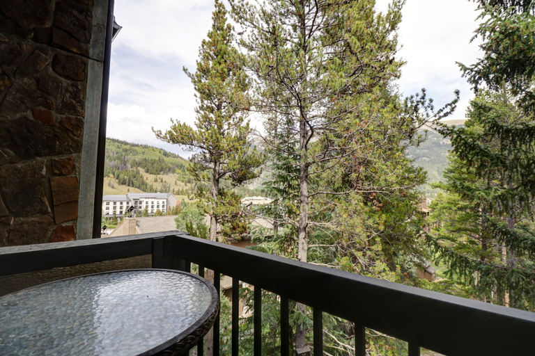 Balcony 2, CM416 Copper Mtn Inn, Summit