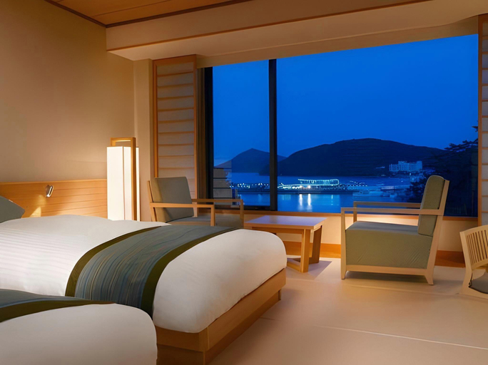 Bedroom 3, Toba Hotel International Shiojitei, Toba