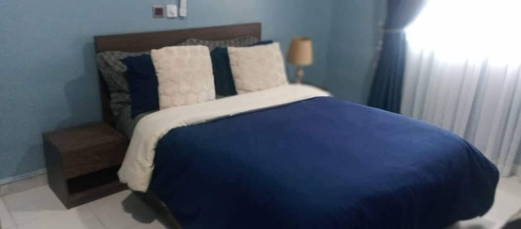 Room 4, SNS Apartments, Ga East
