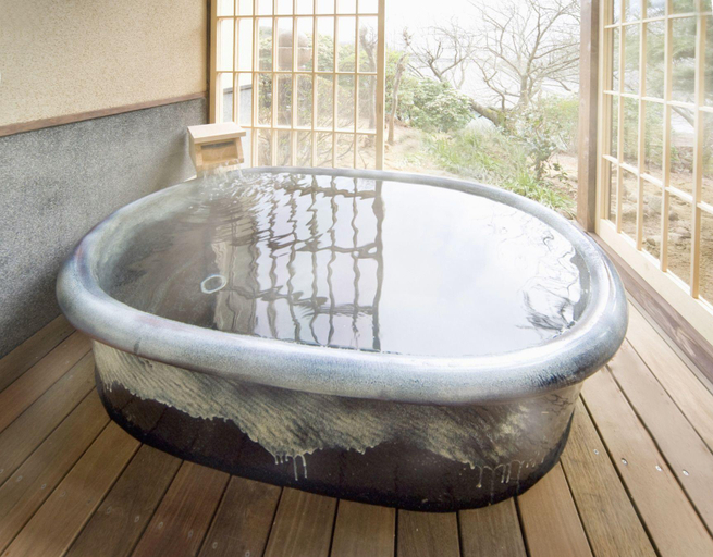 Bathroom 5, Mikasa Ryokan, Nara