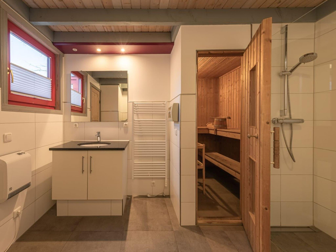 Bathroom 3, exklusives skandinavisches Ferienhaus, Mecklenburgische Seenplatte
