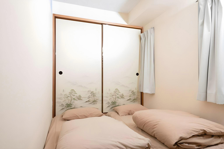 Bedroom 2, bnbplus Asakusa Kuramae, Taitō