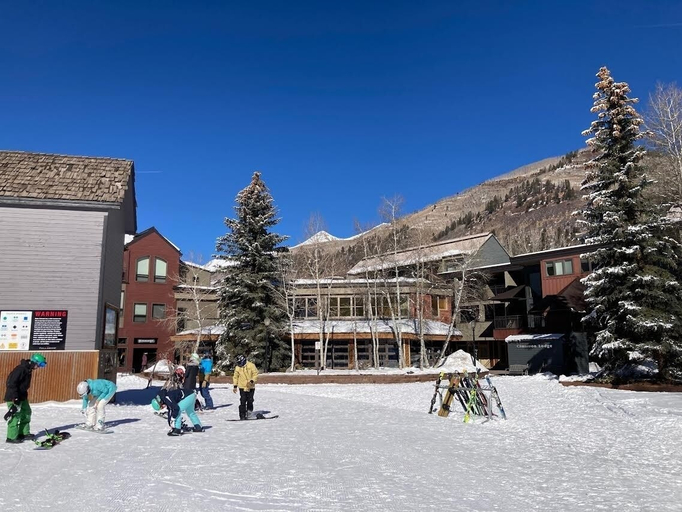 Snow and ski sports 3, Cimarron Lodge 33 2 Bedroom Condo by RedAwning, San Miguel