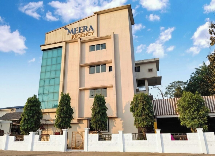 Building design, Hotel Meera Regency, Ratnagiri