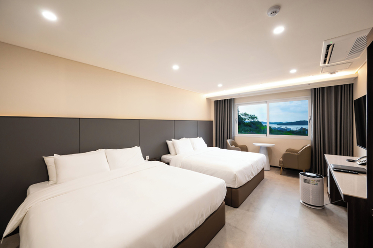 Room 5, VAVANT TOURIST HOTEL, Muan