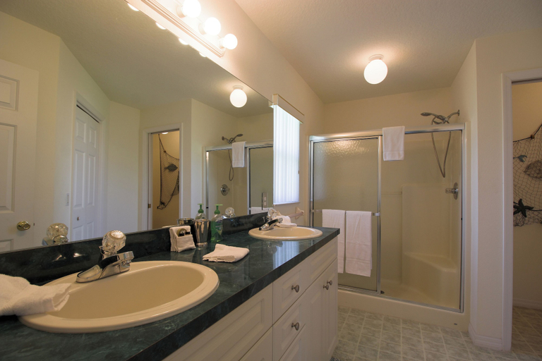 Bathroom 3, Villa Silverthorne - Comfort - 3 Bedroom, Citrus