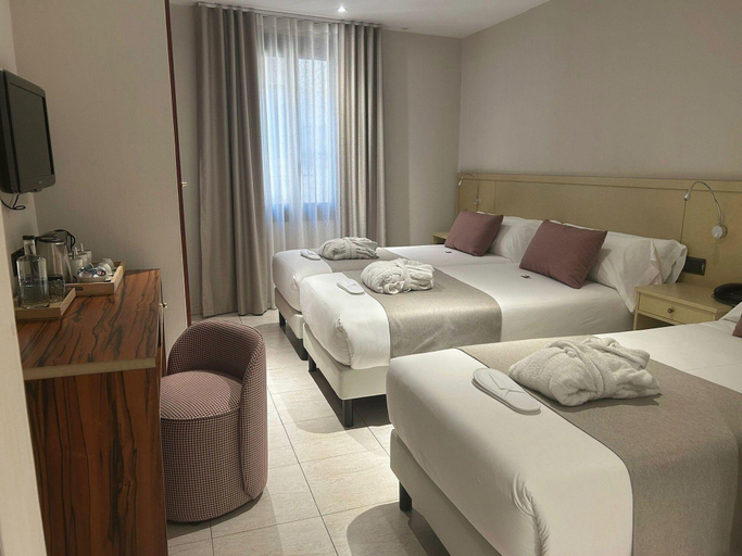 Bedroom 3, California Hotel Barcelona, Barcelona