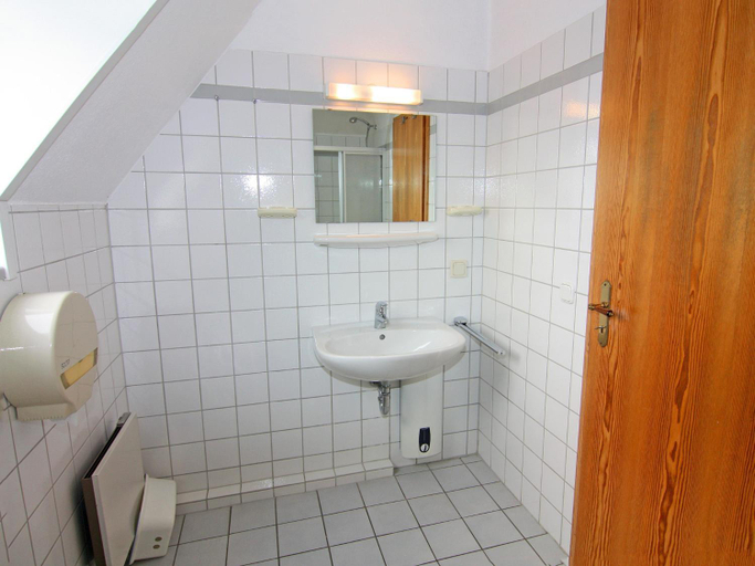 Bathroom 3, Ferienanlage Schuldt, Behrensdorf, Plön