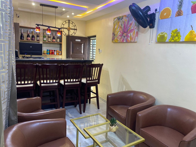 Food & Drinks 5, New Heights Castle Hotels, Epe