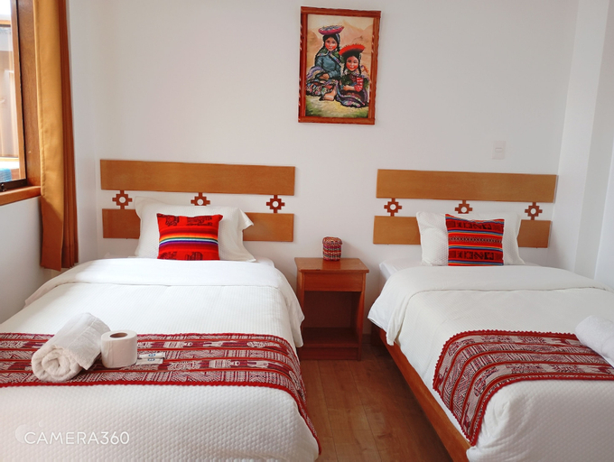 Bathroom 4, Qente Wings Guest House, Urubamba