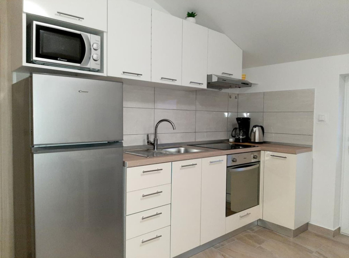 Private kitchen 5, Apartments Tomislav, Nin