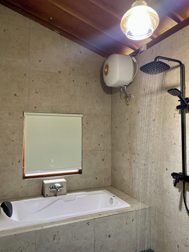Bathroom 4, Omnni Villa Borobudur, Magelang