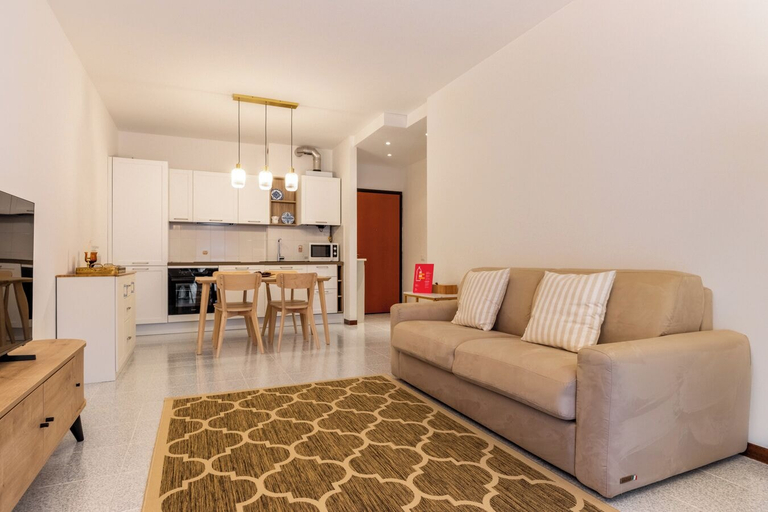 Living area 2, Artemisia B2/12 by Wonderful Italy, Brescia