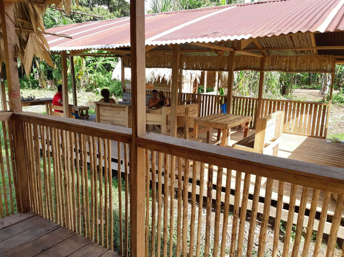 Exterior 3, Eden travel Cabecars, Limón