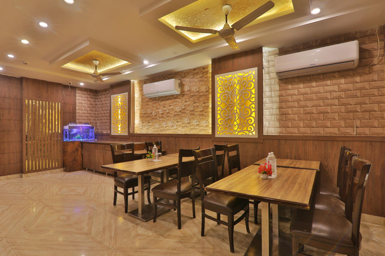 Food & Drinks 5, Hotel Janki Inn, Varanasi
