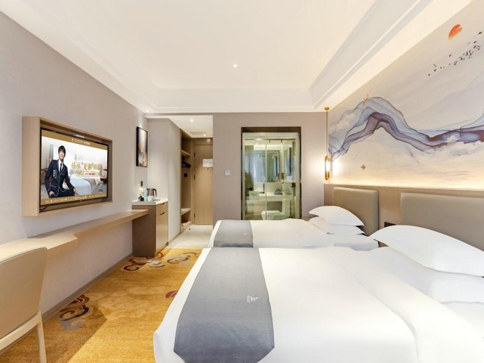 Bedroom 3, GreenTree Eastern Chizhou Changjiang Middle Road RT-Mart Hotel, Chizhou