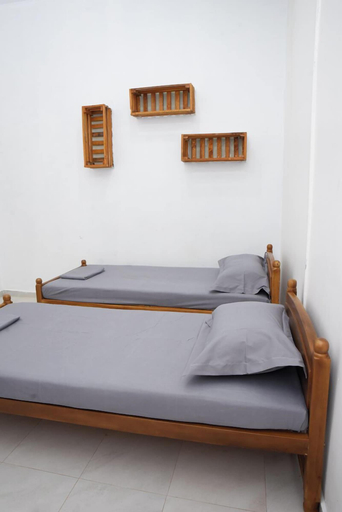 Bedroom 2, Colombo Mount Beach Hostel, Dehiwala-Mount Lavinia